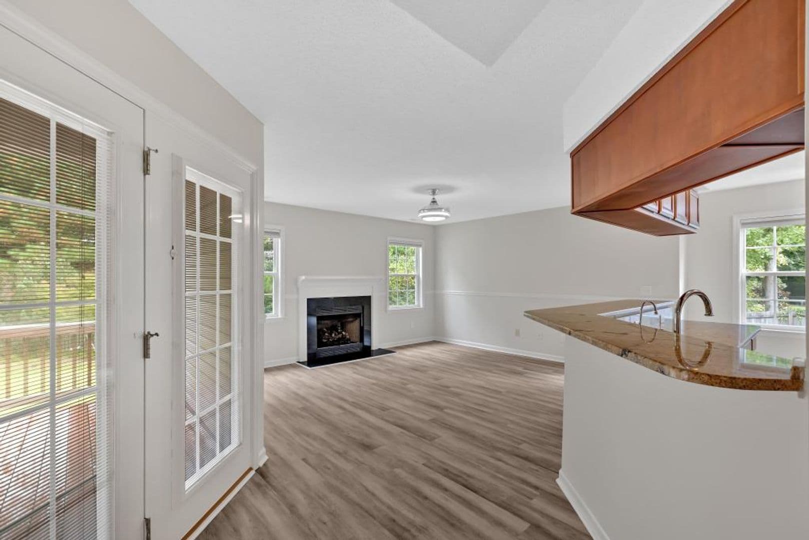 Jacksonville House: 442 Ridge Road