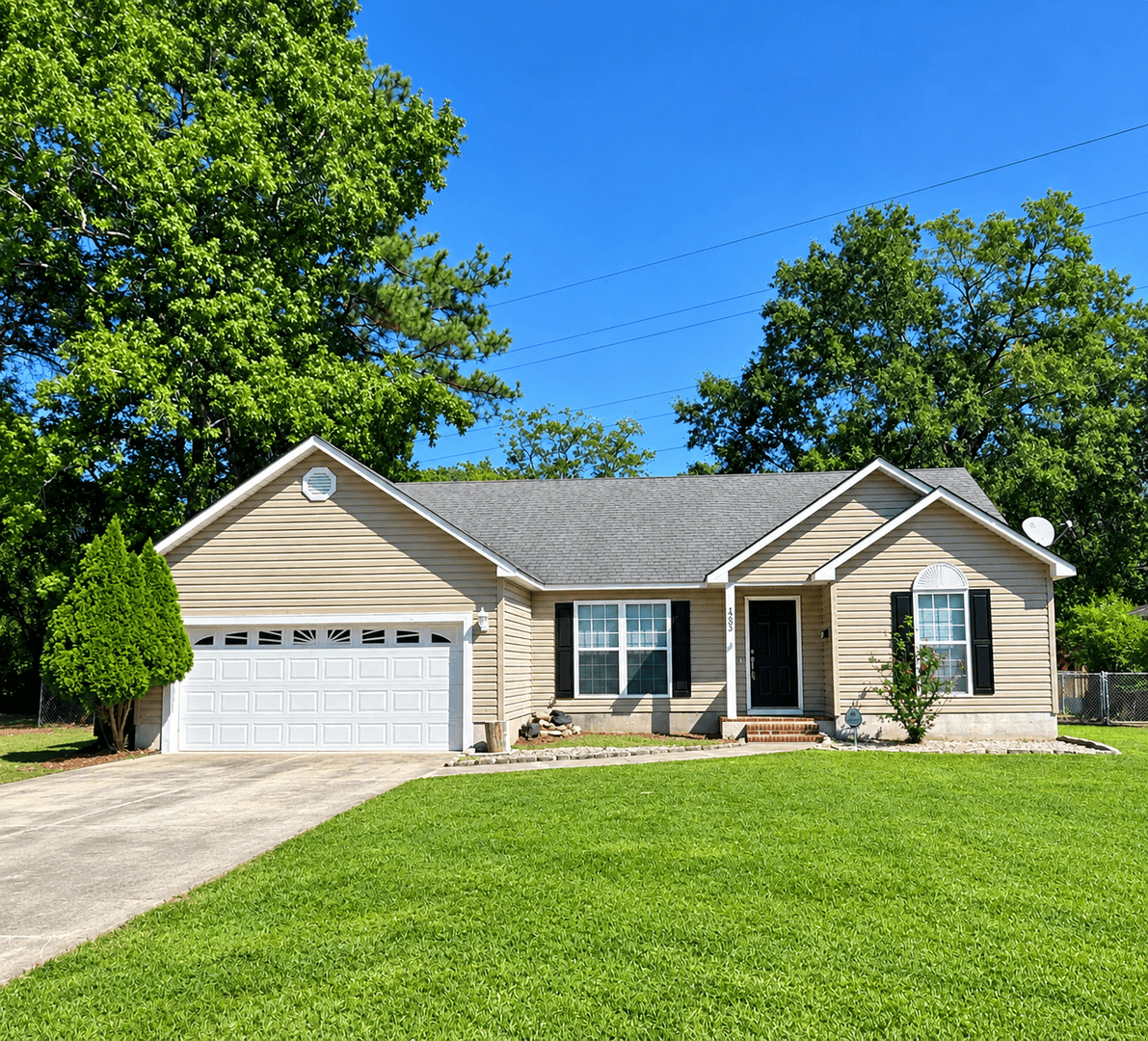 Jacksonville House: 1302 Davis Street