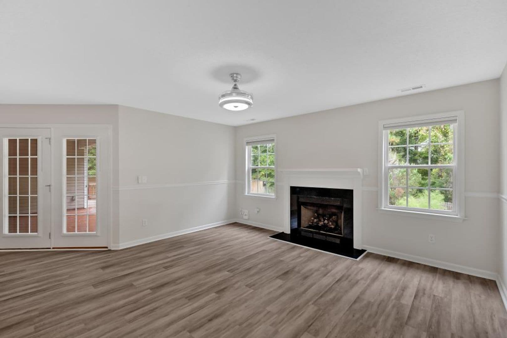 Jacksonville House: 442 Ridge Road