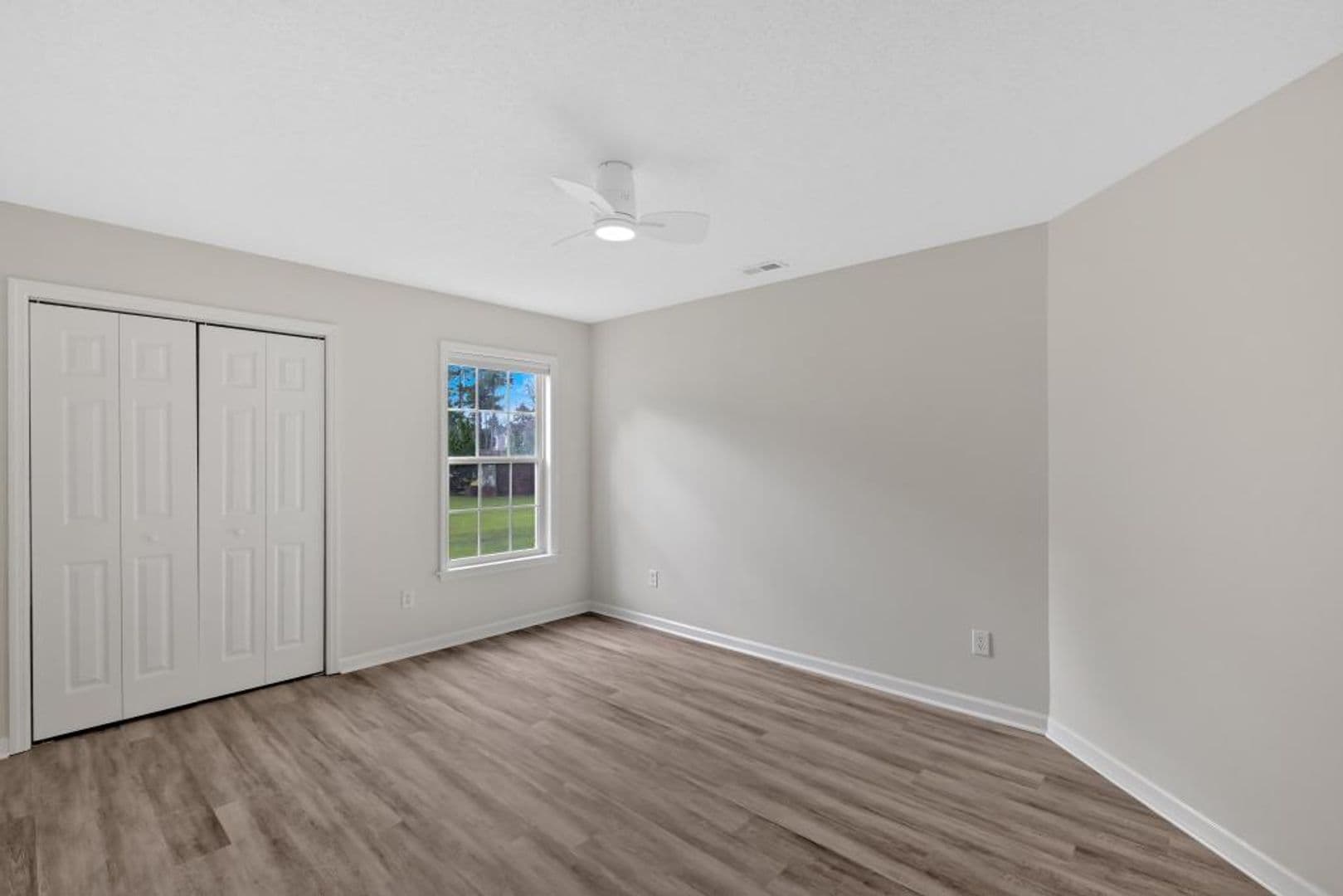 Jacksonville House: 442 Ridge Road