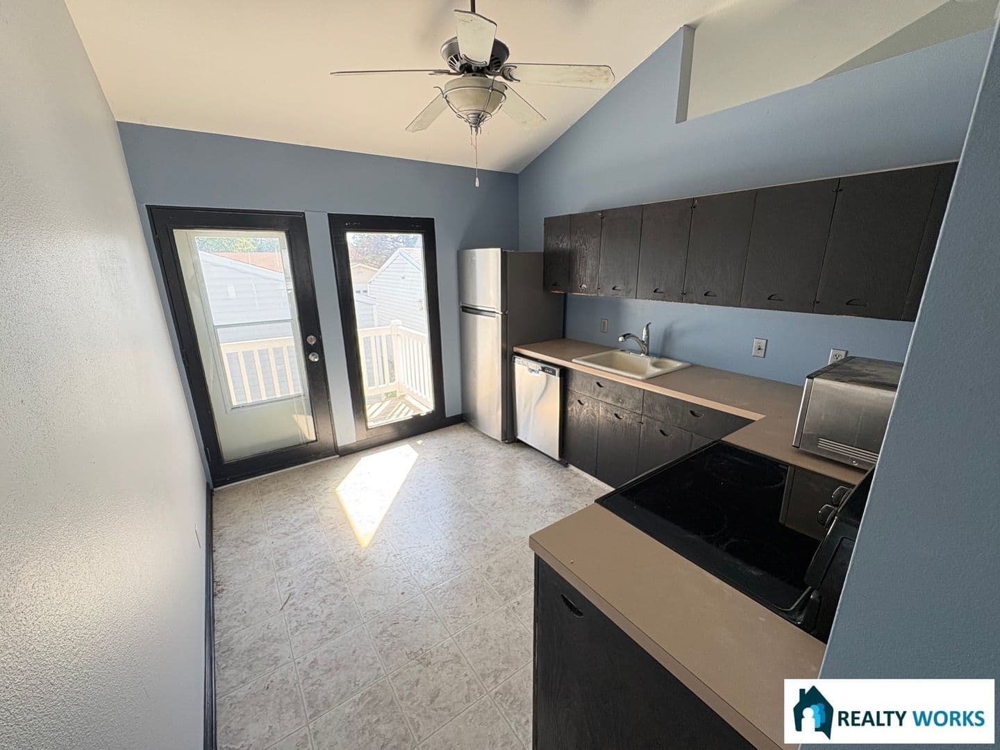 Lincoln House: 3923 N 7th St