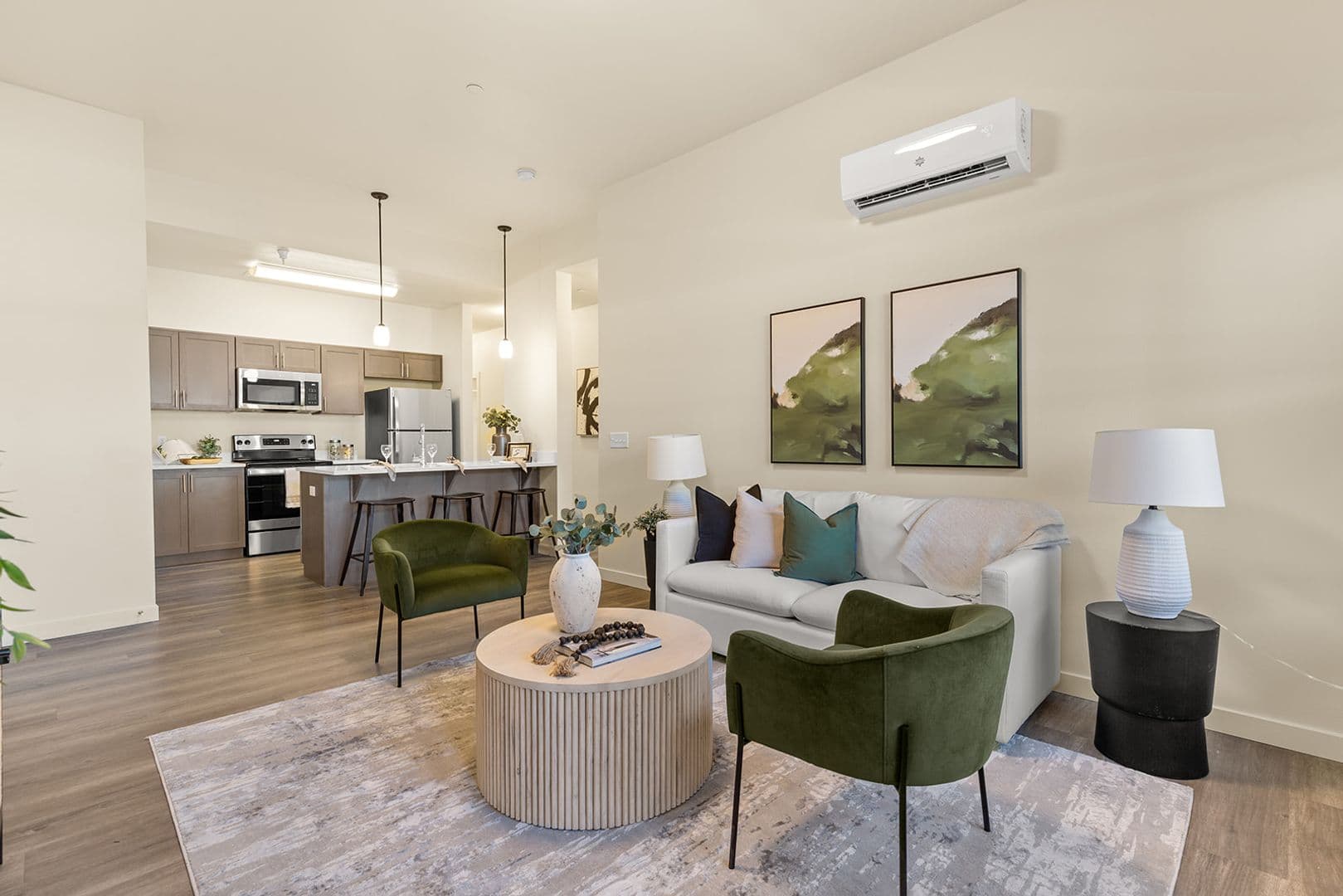 Vancouver Apartment: 4905 NE 122nd Ave
