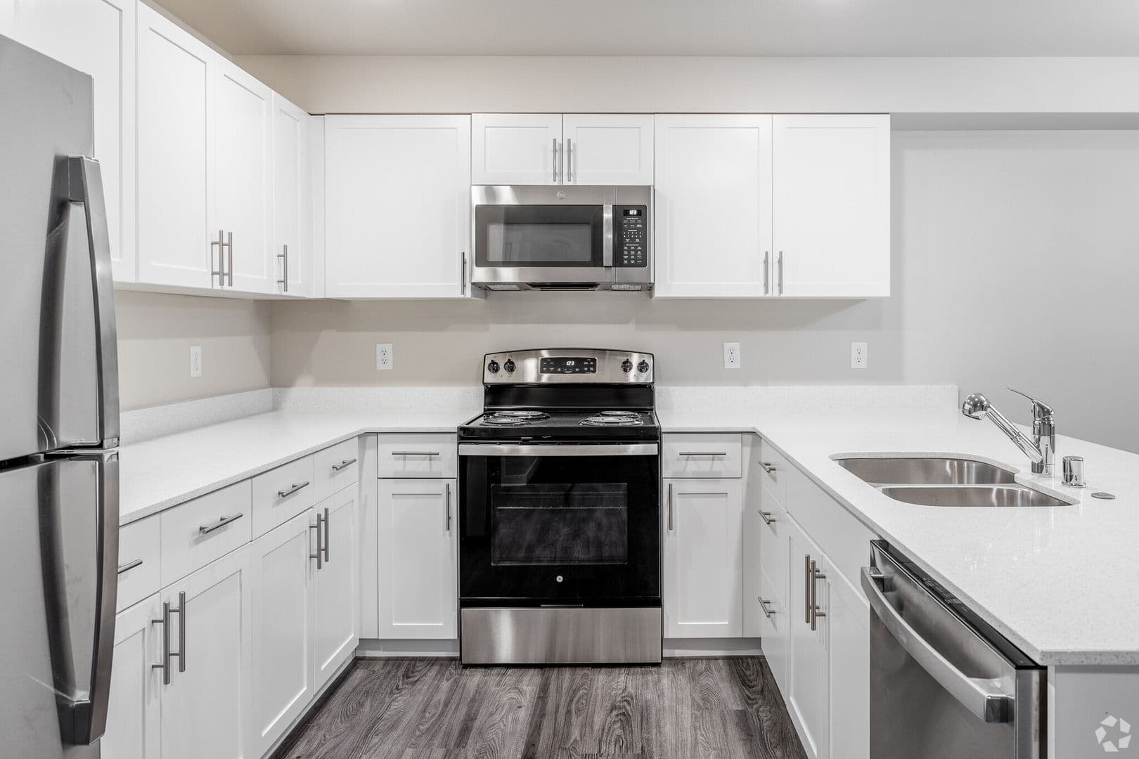 Vancouver Apartment: 501 NE 112th Ave
