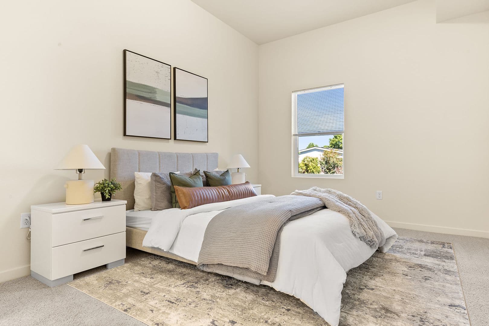 Vancouver Apartment: 4905 NE 122nd Ave