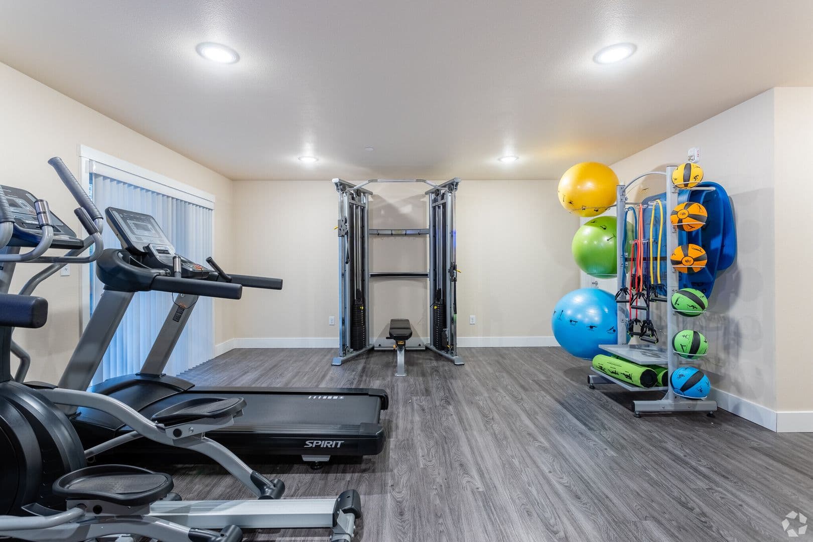 Vancouver Apartment: 501 NE 112th Ave