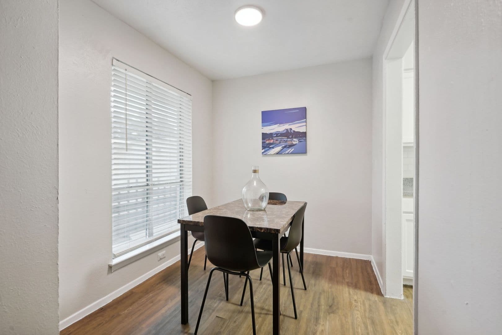 Dallas Apartment: 14018 Brookgreen Dr