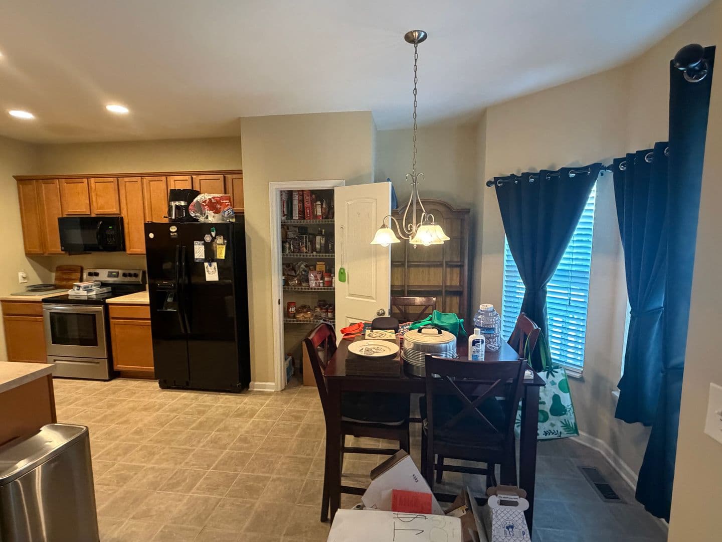 Lenoir City House: 490 Garnet Hill Lane