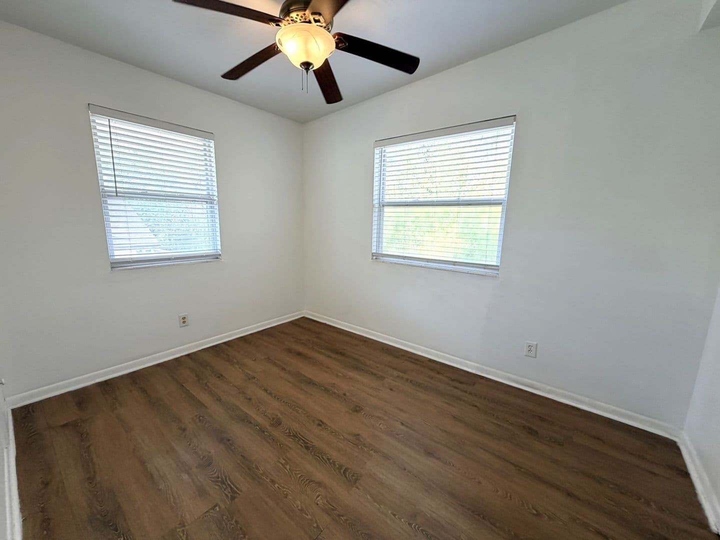 Jacksonville Apartment: 2977 Collier Avenue
