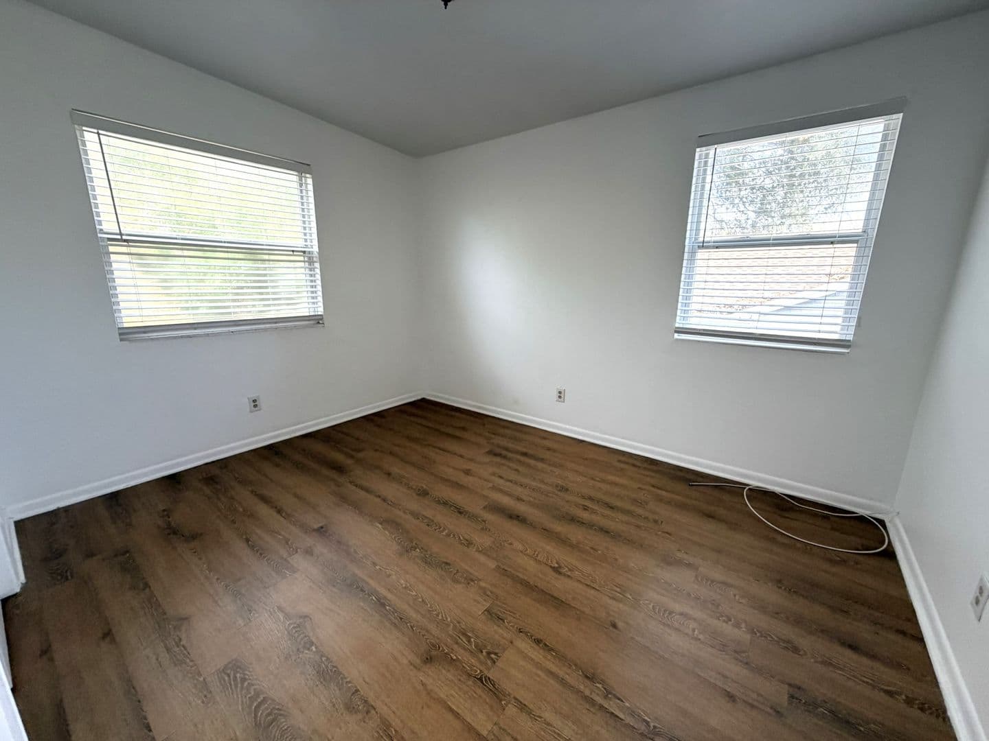 Jacksonville Apartment: 2977 Collier Avenue