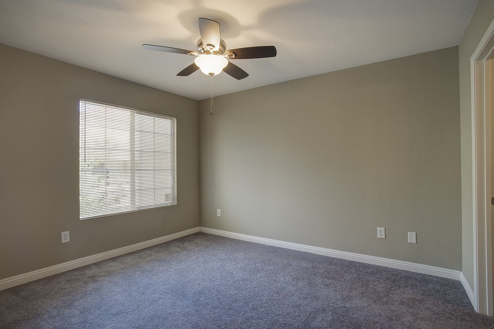 Las Vegas House: 1908 Tierra Vista #204