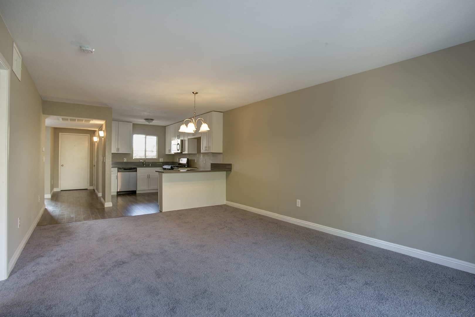 Las Vegas House: 1908 Tierra Vista #204