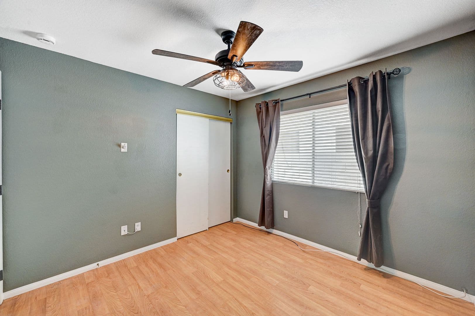 Las Vegas House: 7709 Beach Falls Court