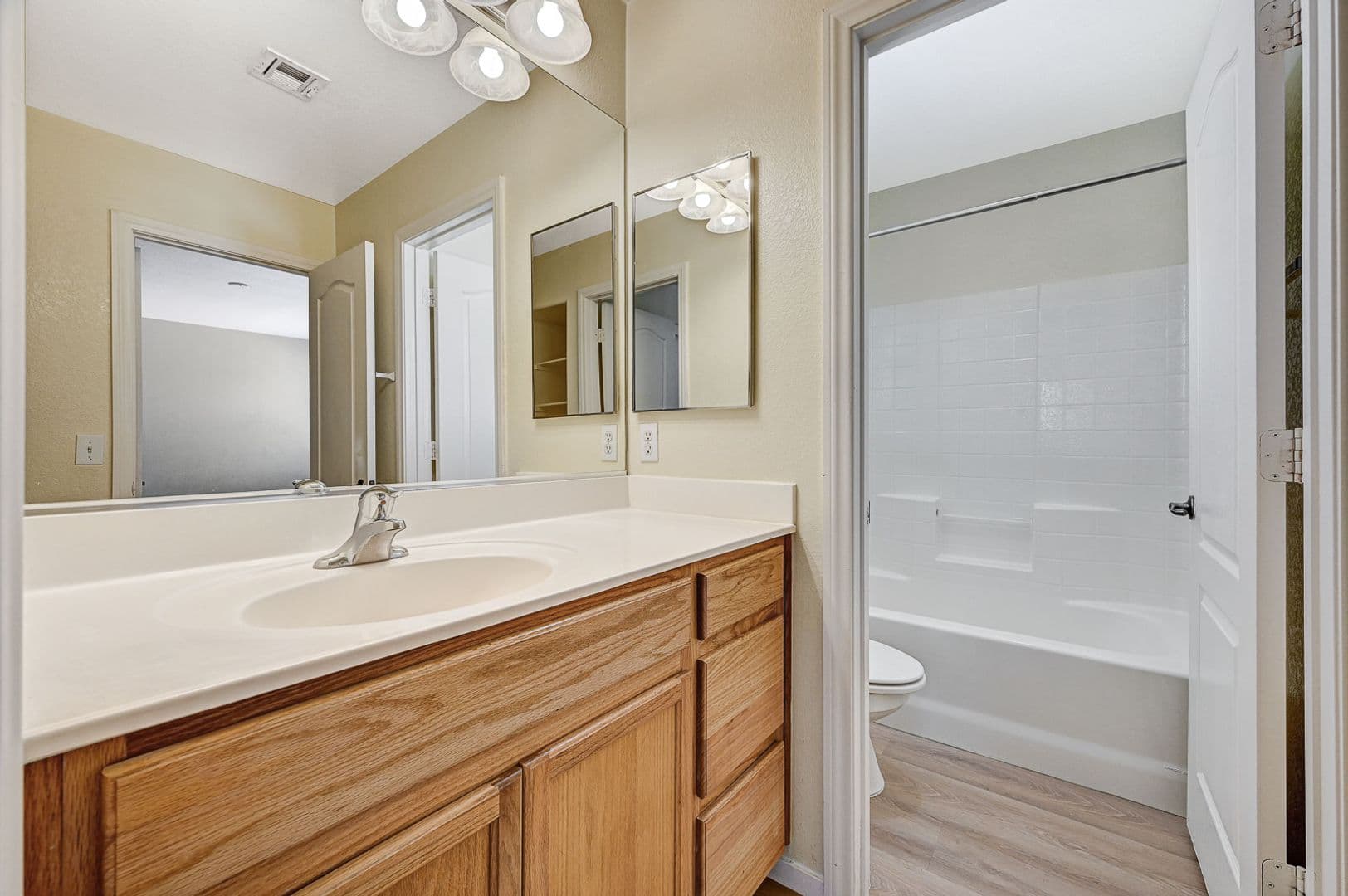 Las Vegas House: 9821 Hanover Grove Ave