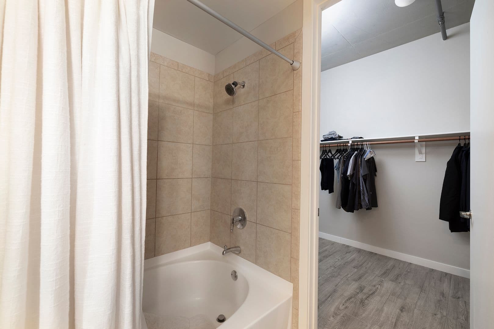 Las Vegas Condo: 353 E Bonneville Avenue