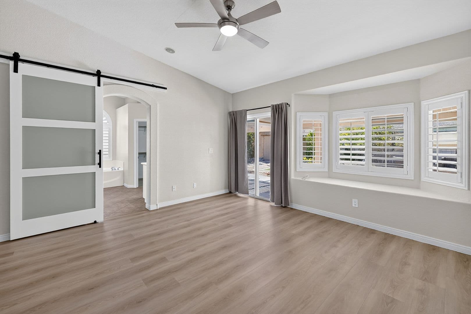 Las Vegas House: 5317 Blue Evergreen Ave