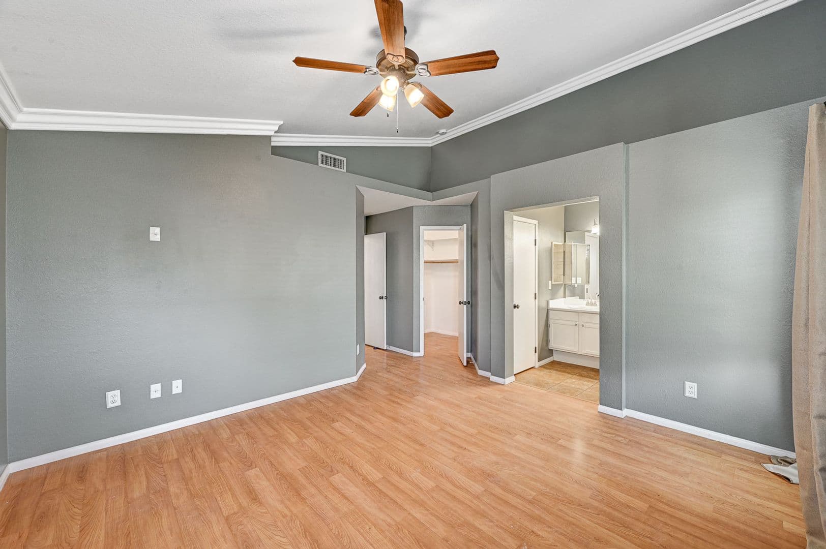 Las Vegas House: 7709 Beach Falls Court