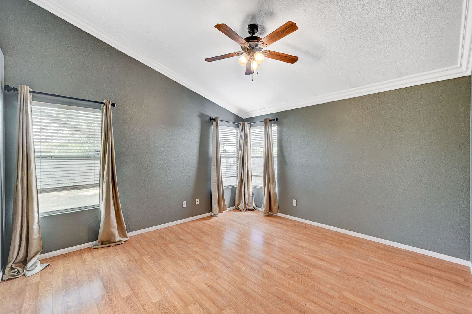 Las Vegas House: 7709 Beach Falls Court