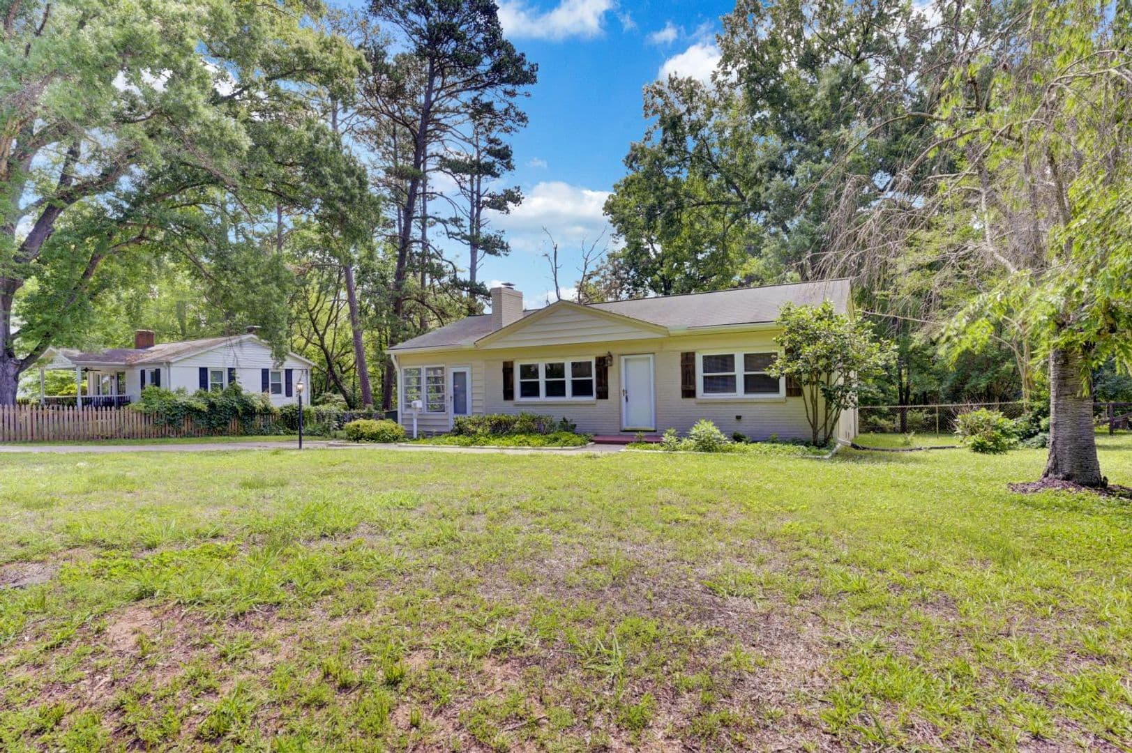 Concord House: 121 Marshdale Avenue SW