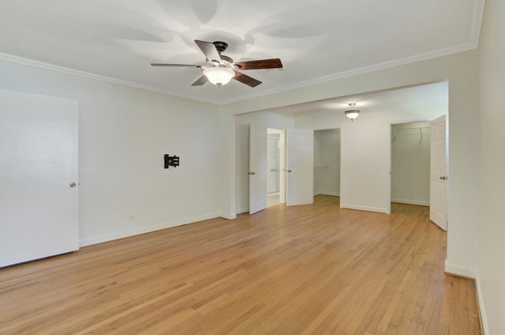 Concord House: 121 Marshdale Avenue SW
