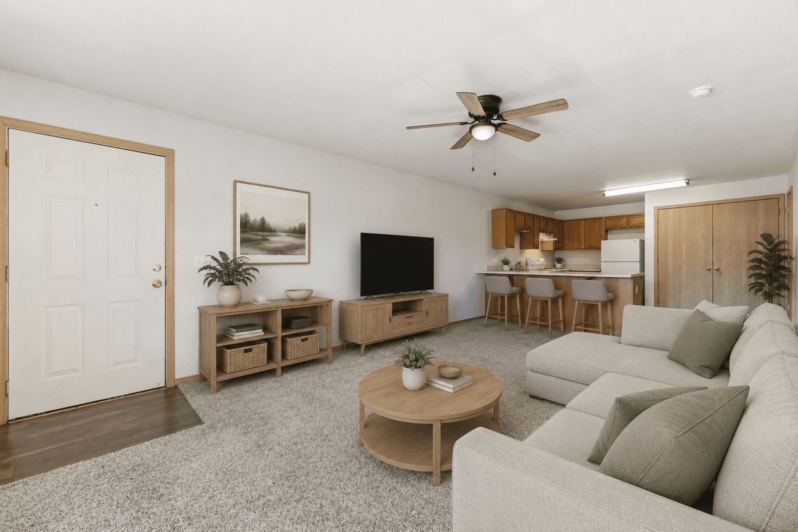 Springdale Apartment: 2353 N Lowell Rd