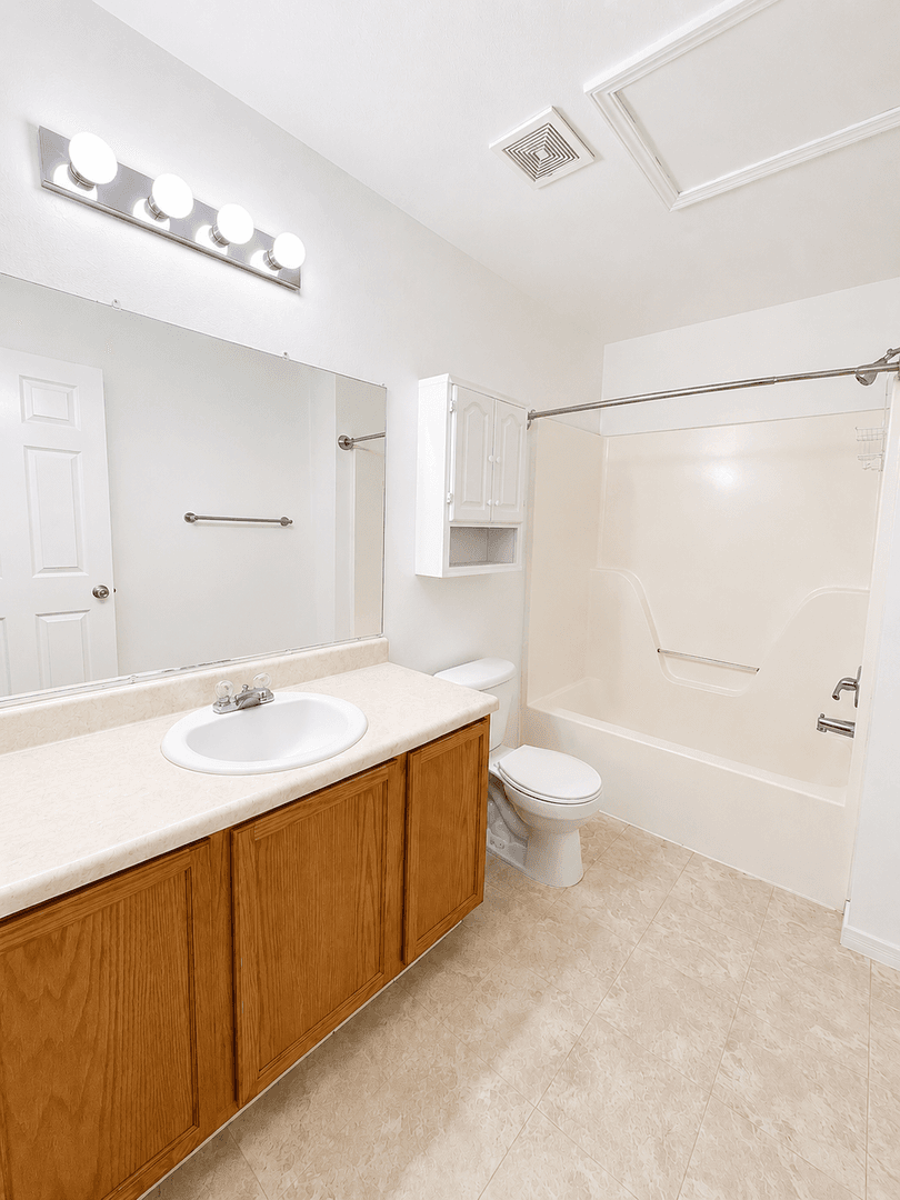 Fayetteville Apartment: 1777 W Preservation Dr