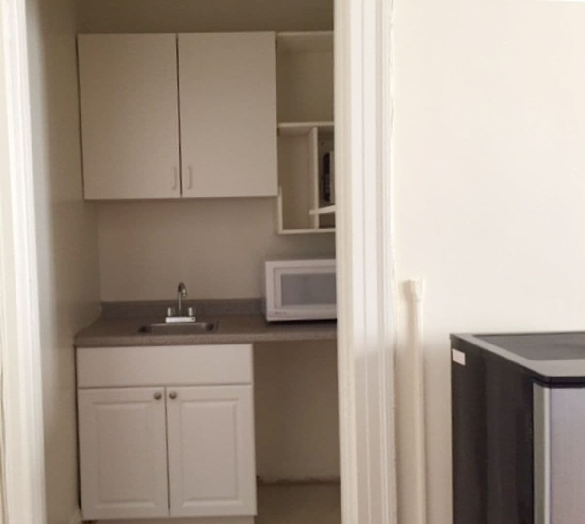 Baltimore Apartment: 3100 St. Paul Street