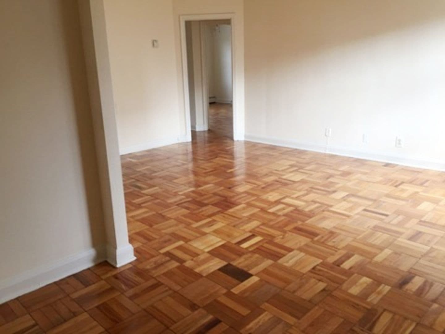 Baltimore Apartment: 505 West University Pkwy