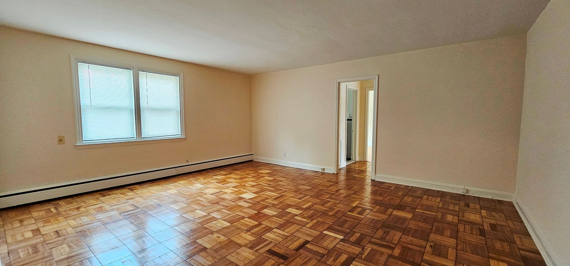 Baltimore Apartment: 505 West University Pkwy
