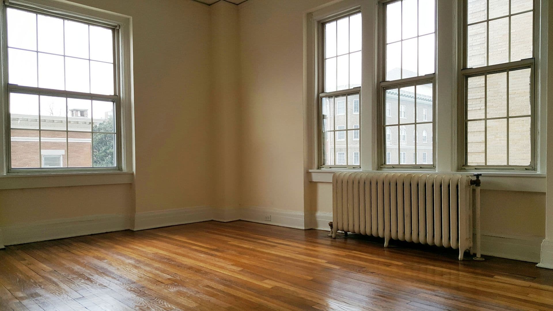 Baltimore Apartment: 3100 St. Paul Street