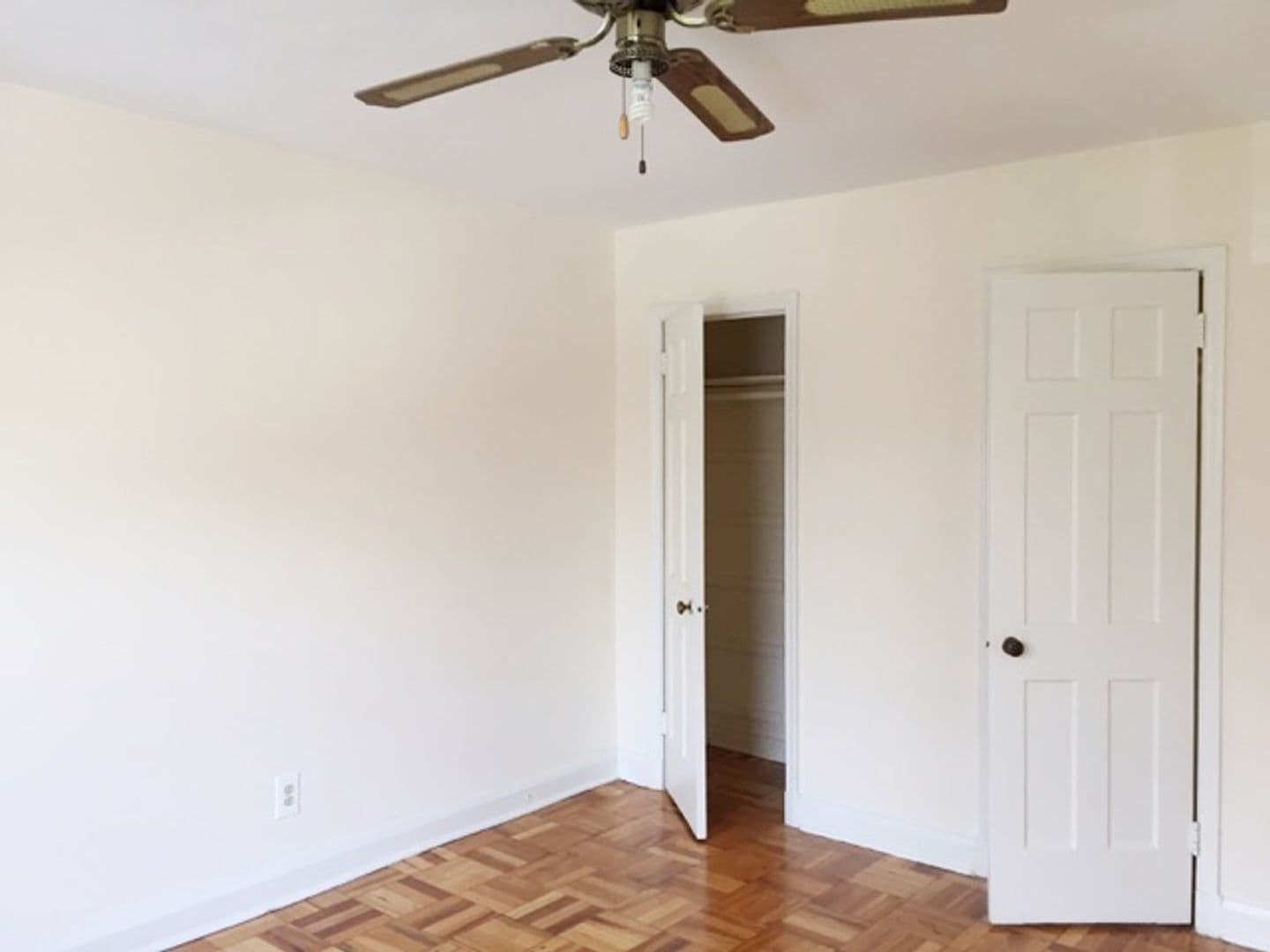 Baltimore Apartment: 505 West University Pkwy