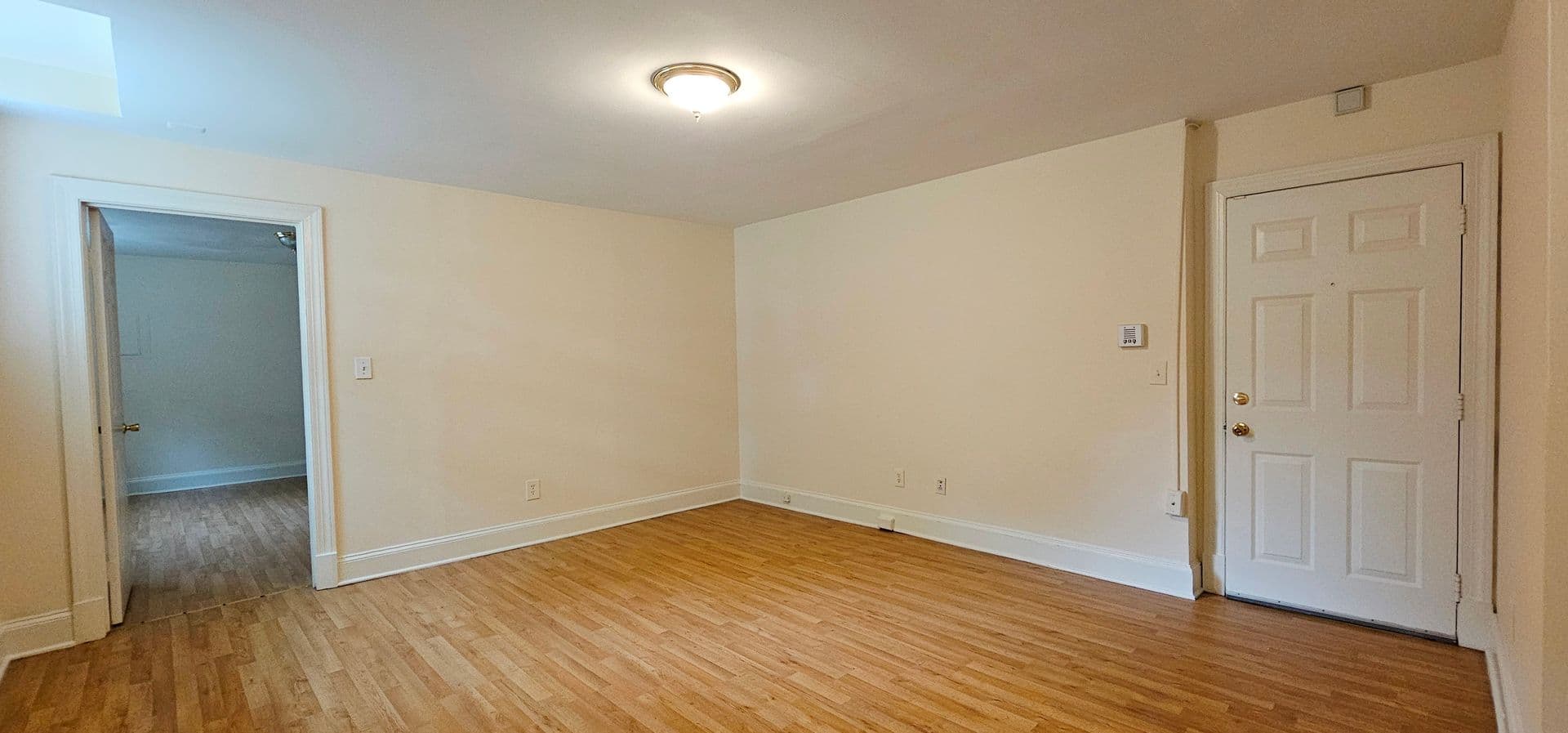 Baltimore Apartment: 909 W. University Pkwy