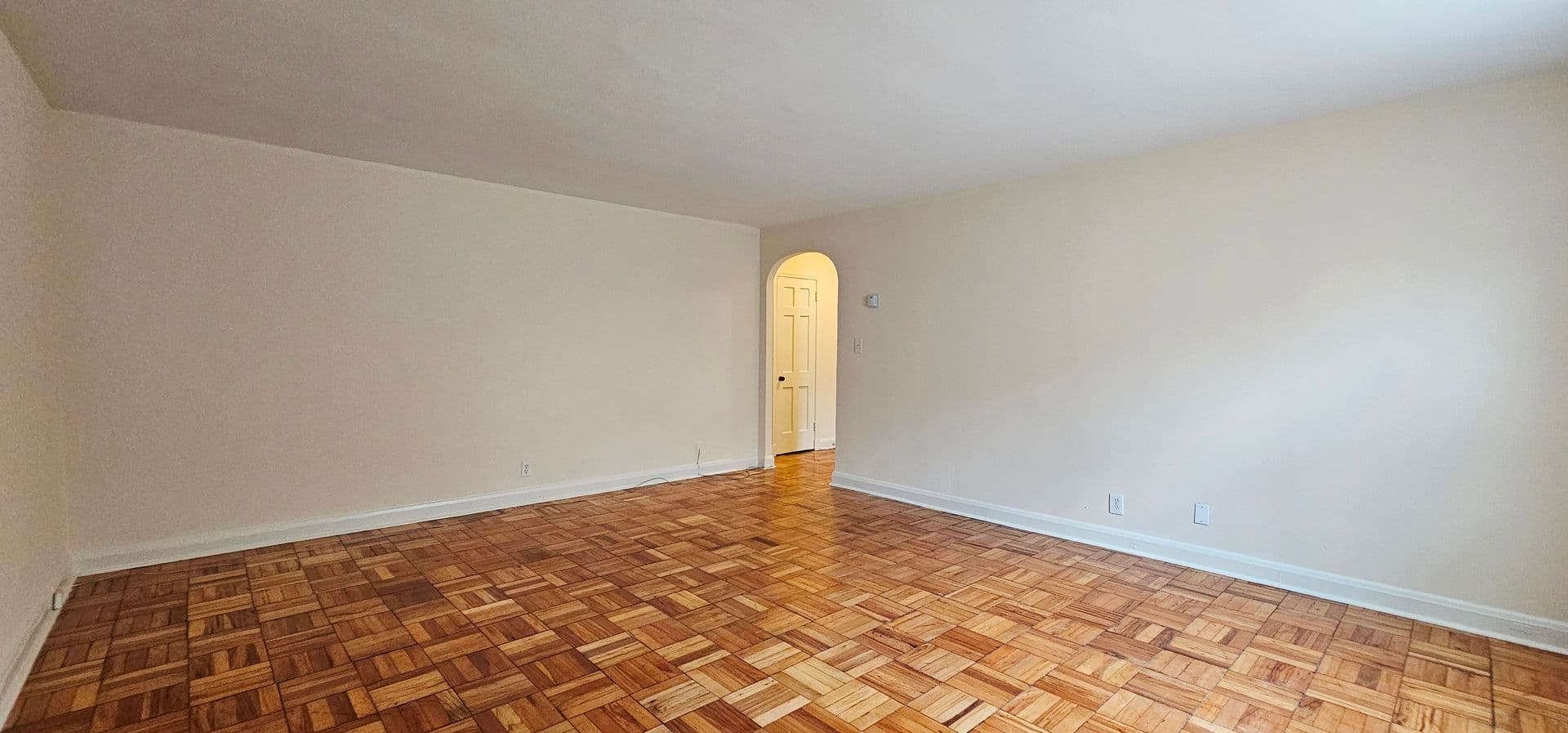 Baltimore Apartment: 505 West University Pkwy