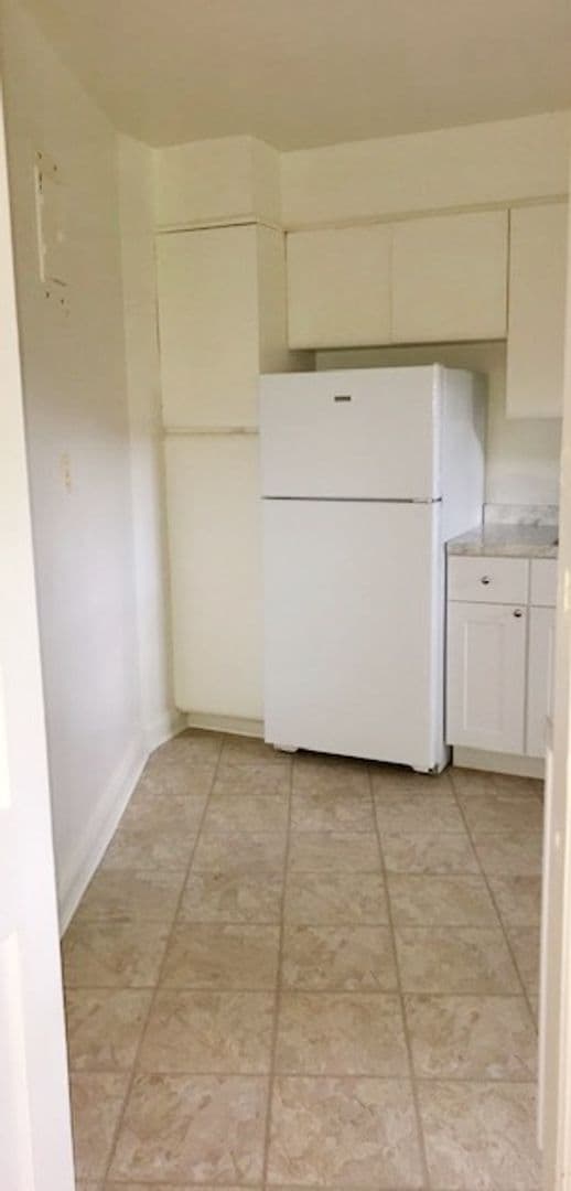 Baltimore Apartment: 505 West University Pkwy