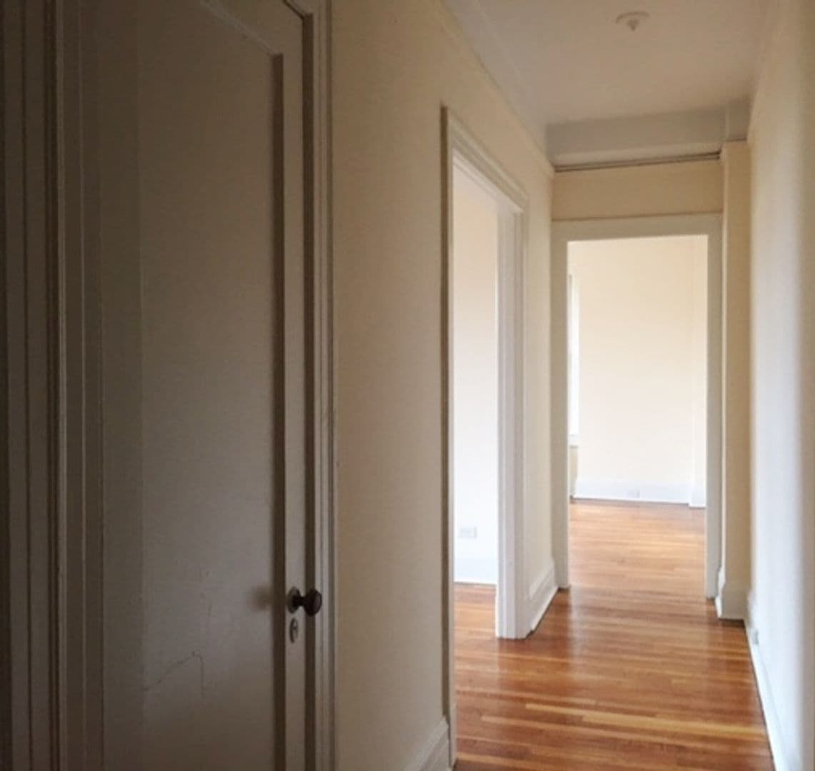 Baltimore Apartment: 3100 St. Paul Street