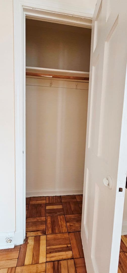 Baltimore Apartment: 505 West University Pkwy
