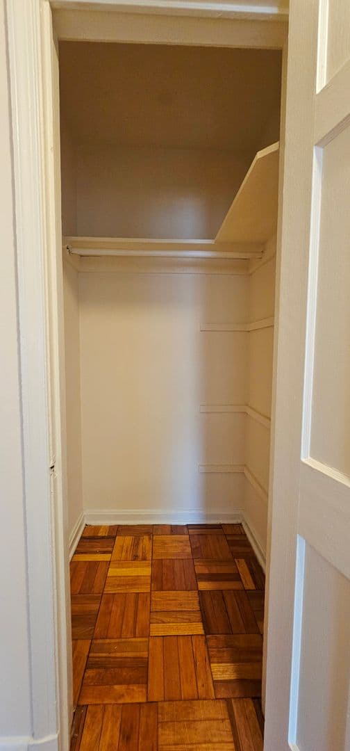 Baltimore Apartment: 505 West University Pkwy
