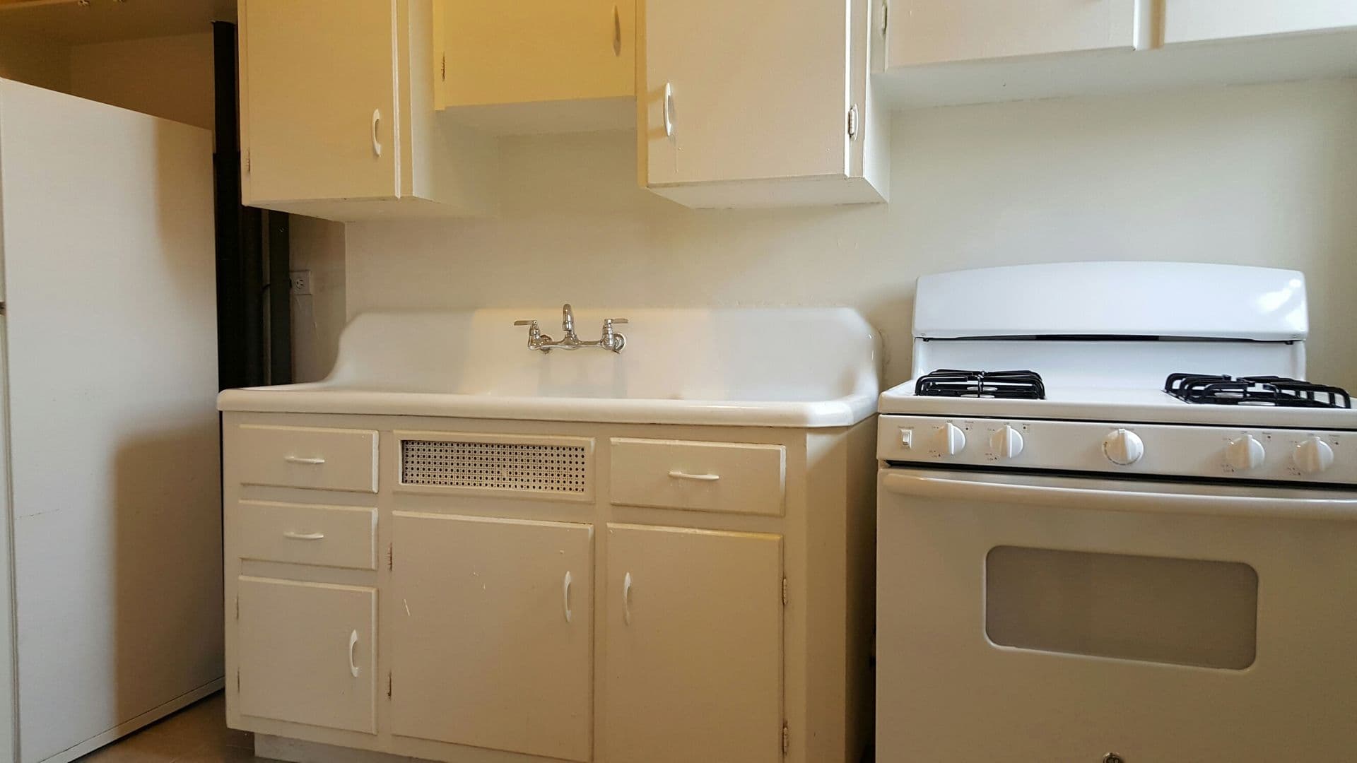 Baltimore Apartment: 3100 St. Paul Street