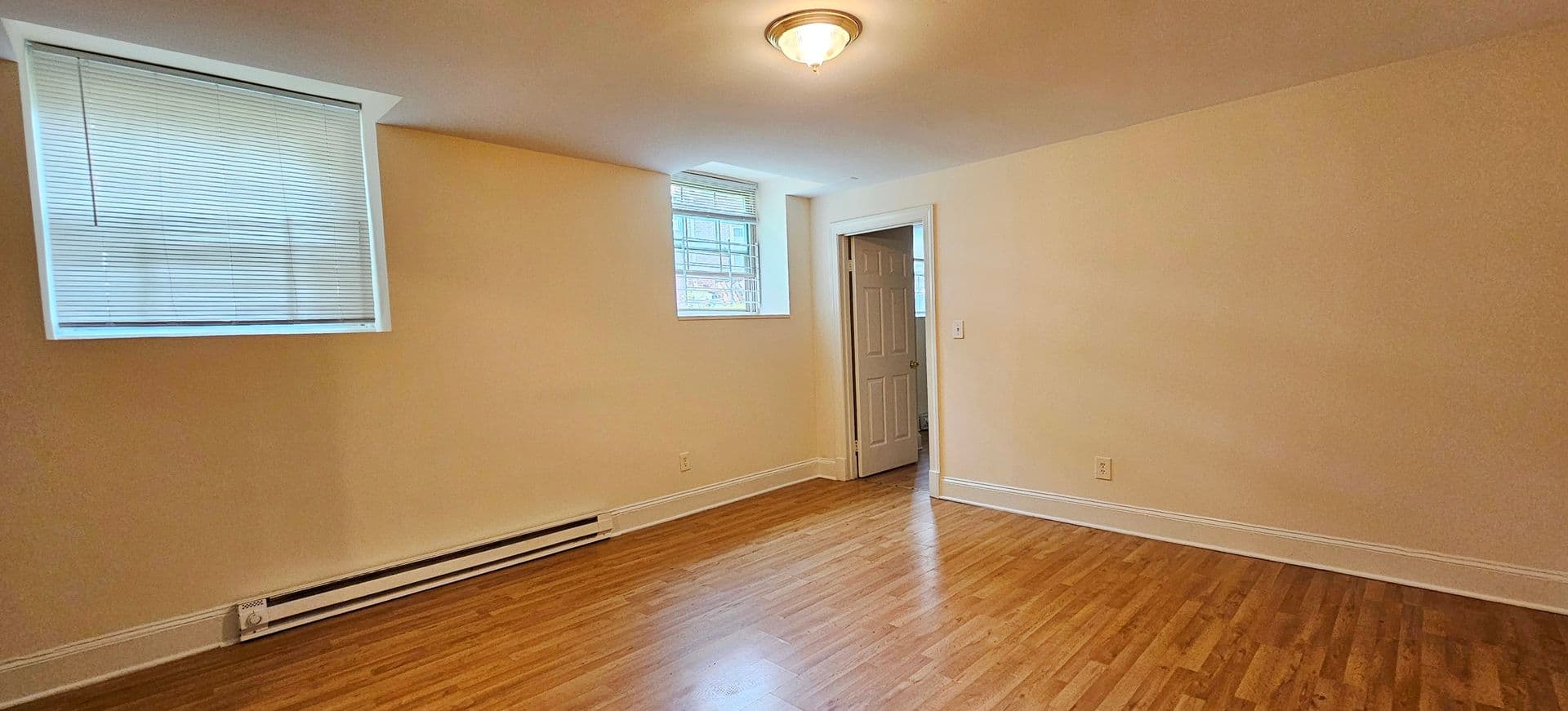 Baltimore Apartment: 909 W. University Pkwy