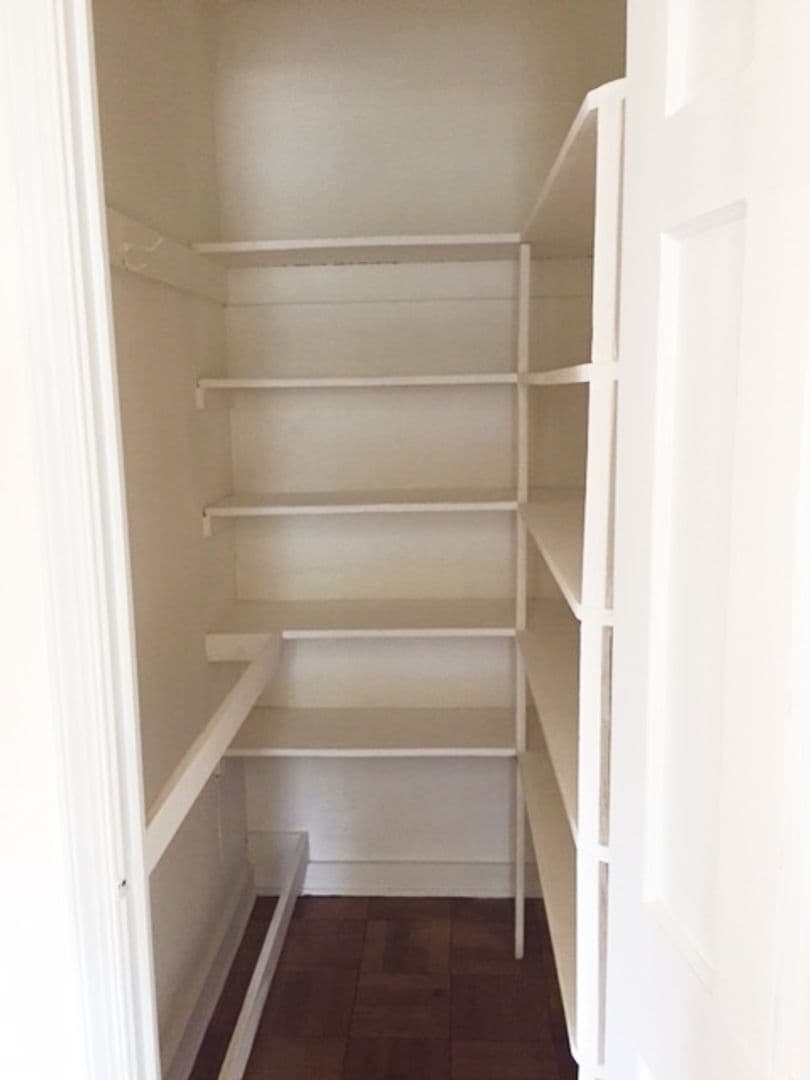 Baltimore Apartment: 505 West University Pkwy