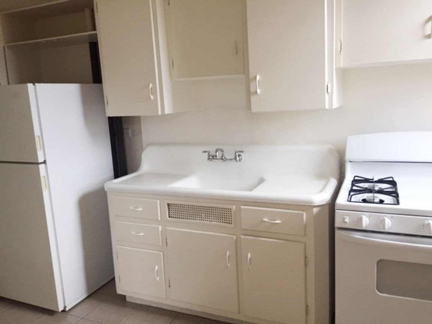 Baltimore Apartment: 3100 St. Paul Street