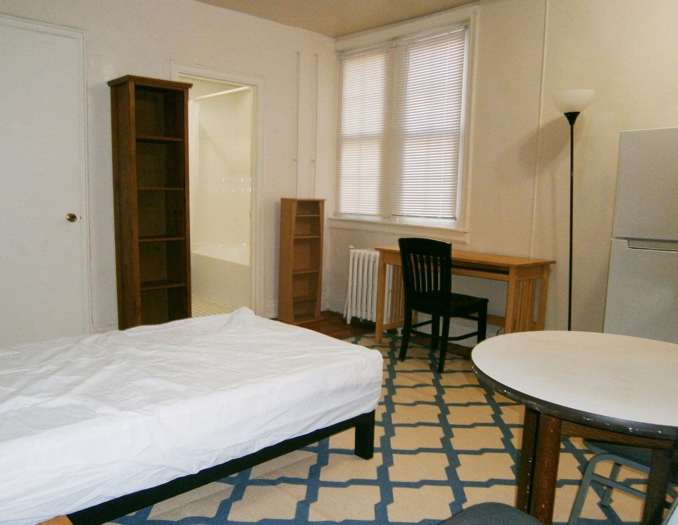 Baltimore Apartment: 2905 North Charles St