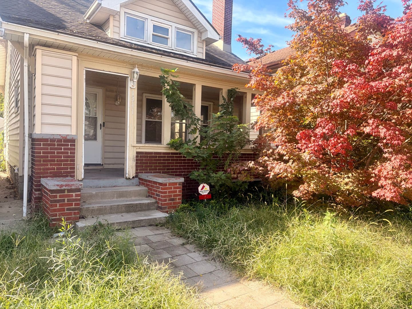 Columbus House: 1311 E. 19th Ave