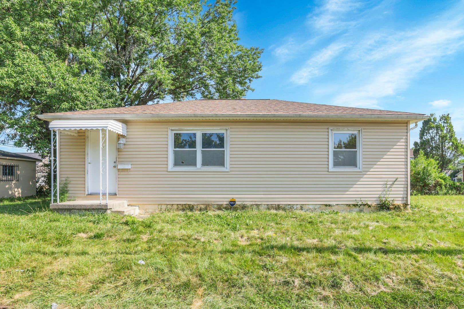 Columbus House: 307 S. Wheatland