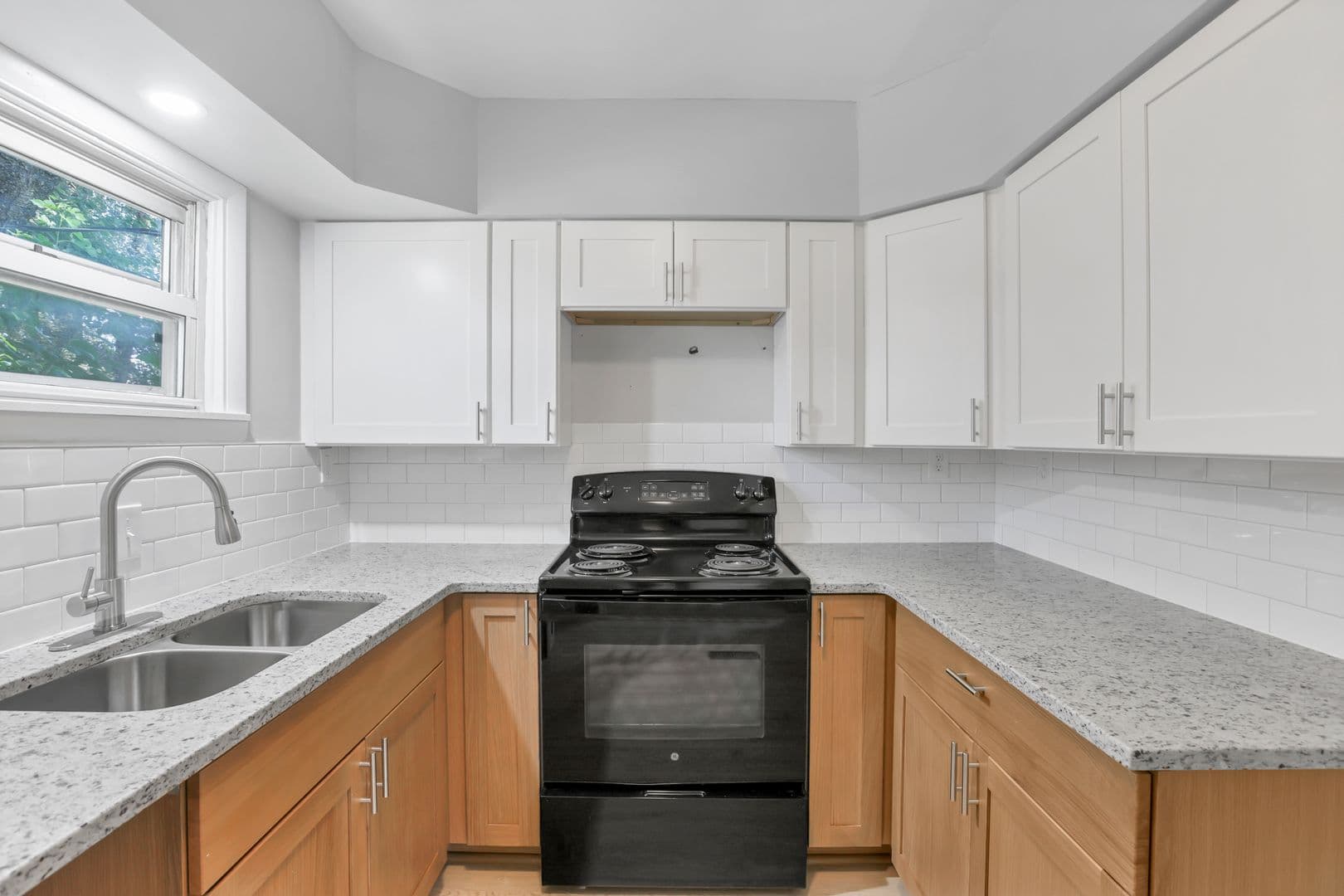 Columbus House: 307 S. Wheatland