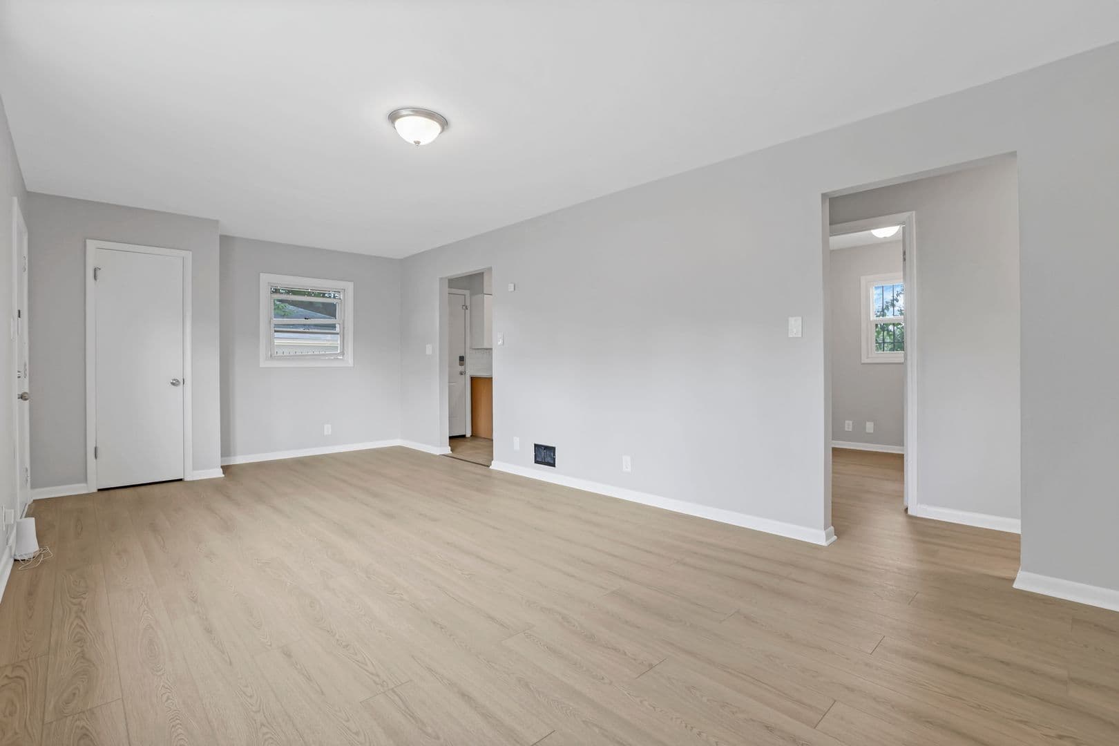 Columbus House: 307 S. Wheatland