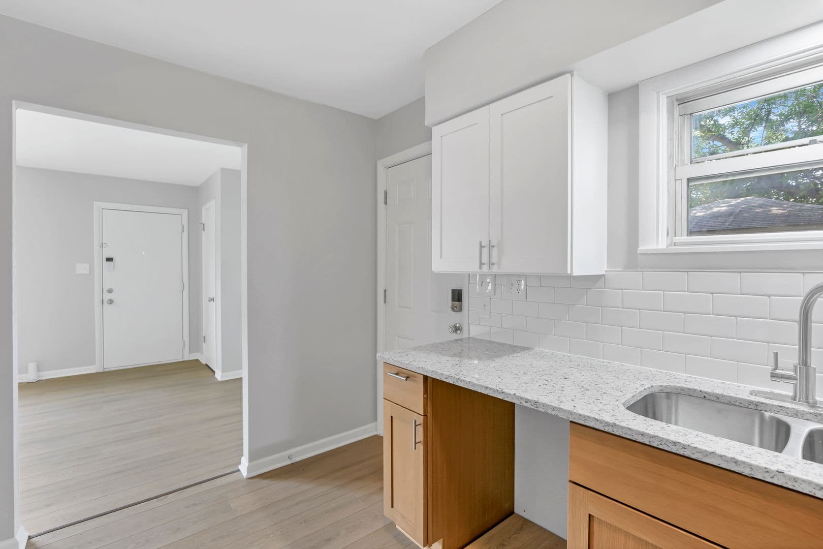 Columbus House: 307 S. Wheatland