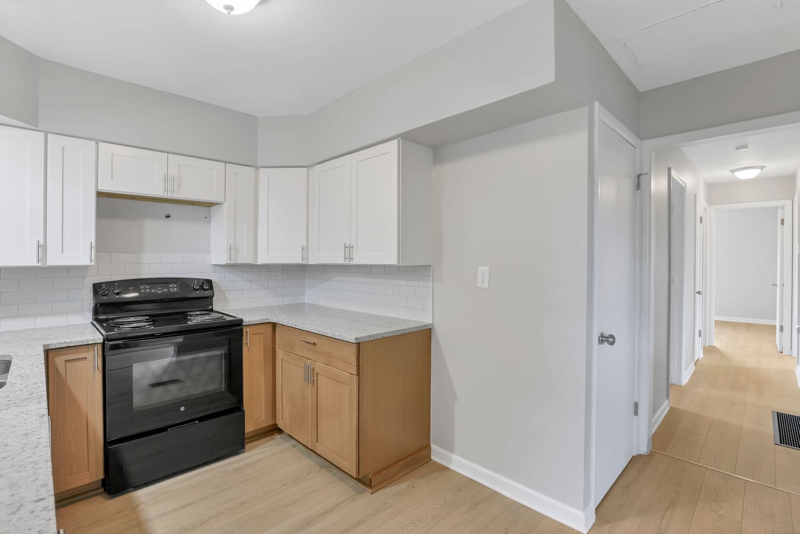 Columbus House: 307 S. Wheatland