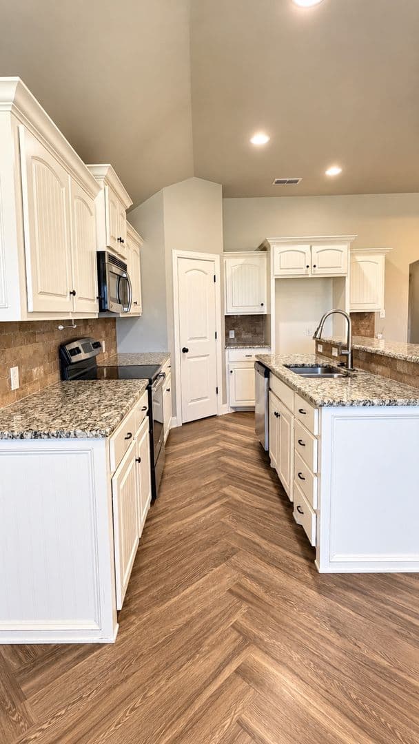 ABILENE House: 3738 BETTES