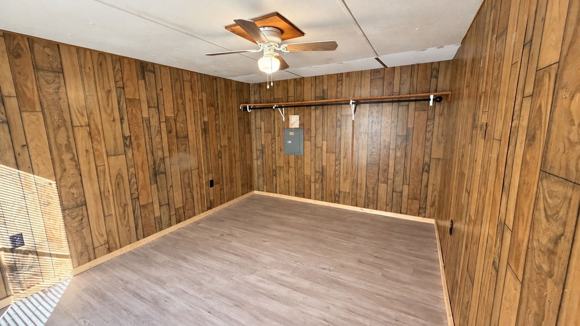 Abilene House: 518 Chapel Hill Rd