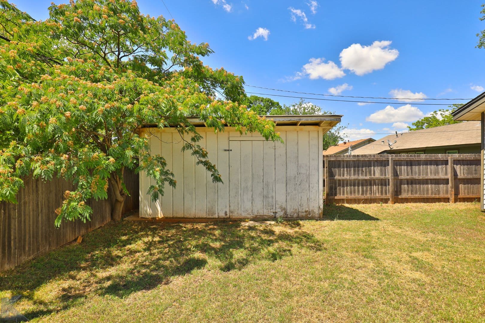 ABILENE House: 2102 Westview
